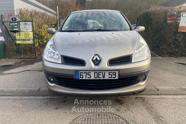 Renault Clio III DYNAMIQUE 1.5 DCI 79CV - <small></small> 3.990 € <small>TTC</small> - #2