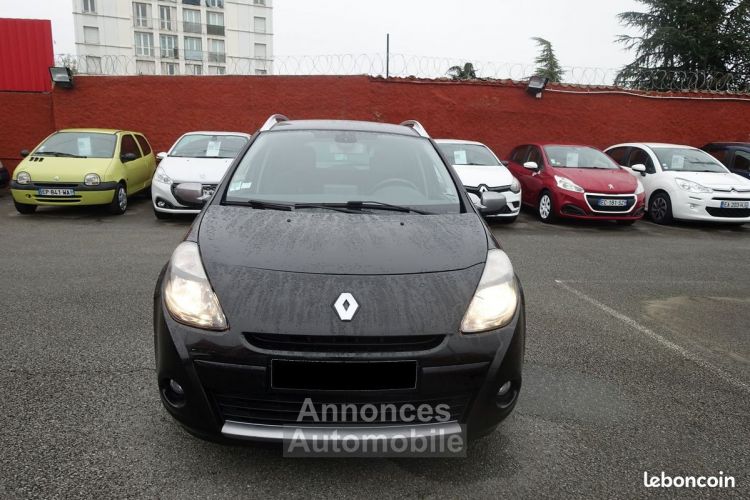 Renault Clio III ESTATE 1.5 DCI 90CH EXCEPTION TOMTOM - <small></small> 4.990 € <small>TTC</small> - #1