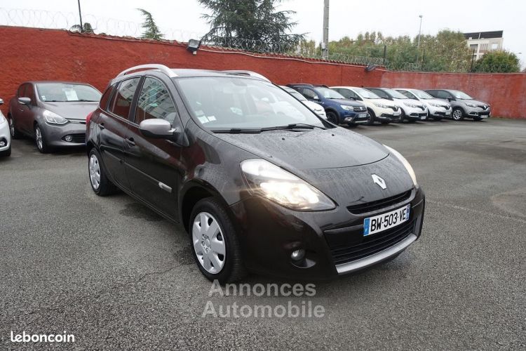 Renault Clio III ESTATE 1.5 DCI 90CH EXCEPTION TOMTOM - <small></small> 4.990 € <small>TTC</small> - #2