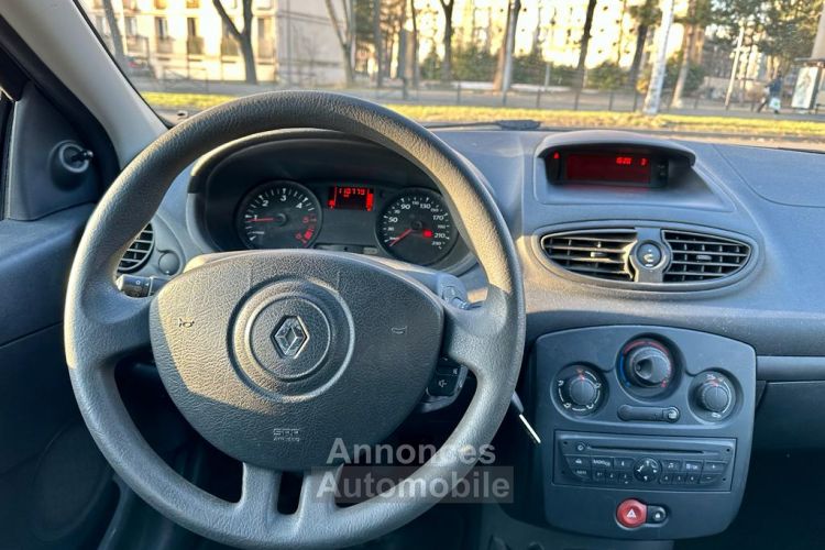 Renault Clio III Phase 2 1.5 DCI 75 AUTHENTIQUE - <small></small> 4.995 € <small>TTC</small> - #13