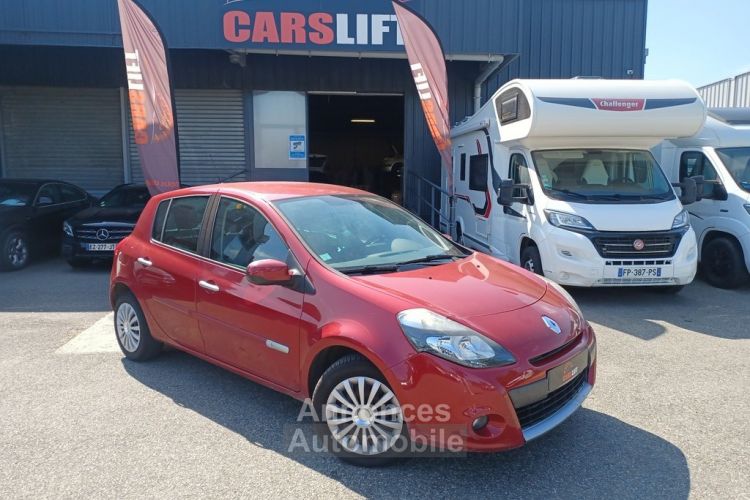 Renault Clio III PHASE 2 1.5 DCi DYNAMIQUE TOMTOM - 5 PORTES HISTORIQUE COMPLET - <small></small> 4.990 € <small>TTC</small> - #1