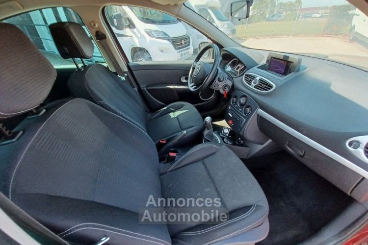 Renault Clio III PHASE 2 1.5 DCi DYNAMIQUE TOMTOM - 5 PORTES HISTORIQUE COMPLET - <small></small> 4.990 € <small>TTC</small> - #8