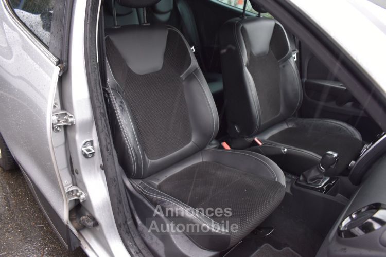 Renault Clio INTENS IV 5 Portes Phase 2 1.2 TCe E85 ETHANOL 120 cv Boîte auto - <small></small> 11.990 € <small>TTC</small> - #18