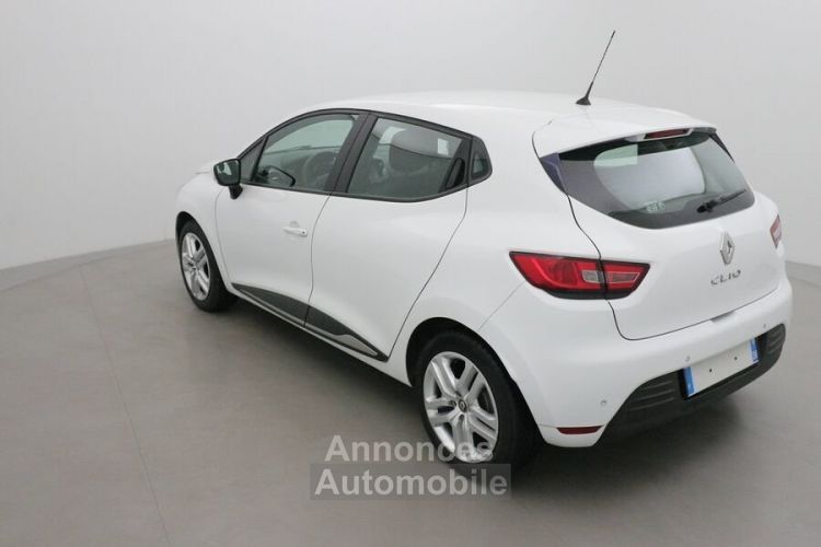 Renault Clio IV 0.9 TCe 90 ZEN - <small></small> 10.990 € <small>TTC</small> - #2