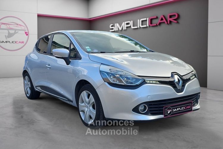 Renault Clio IV 1.2 16V 75 Zen - <small></small> 6.490 € <small>TTC</small> - #1