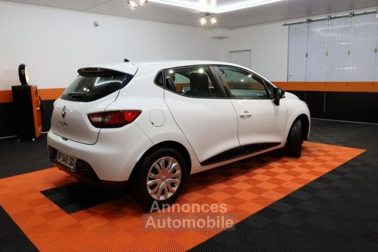 Renault Clio IV 1.2 16V 75CH LIFE - <small></small> 8.490 € <small>TTC</small> - #3