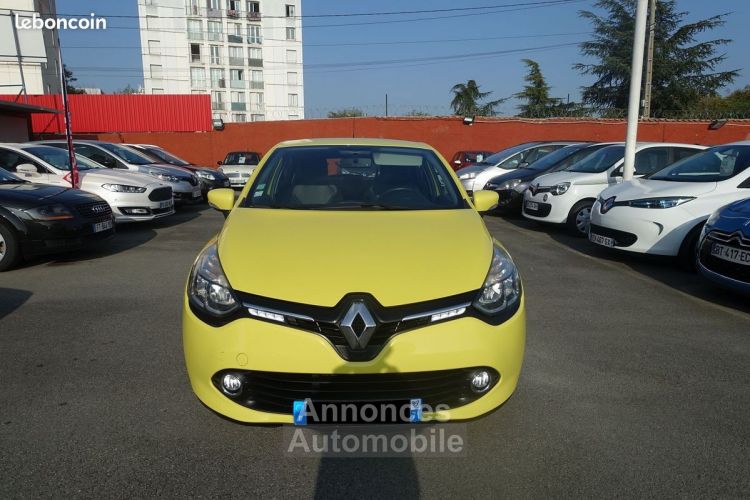 Renault Clio IV 1.2 16V 75CH ZEN - <small></small> 8.990 € <small>TTC</small> - #1