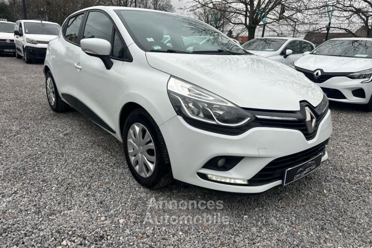 Renault Clio IV 1.5 DCI 75 ENERGY AIR MEDIANAV 1 ERE MAIN TRES PROPRE - <small></small> 8.990 € <small>TTC</small> - #1