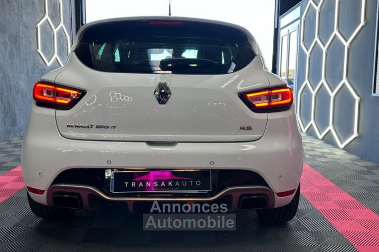 Renault Clio IV 1.6 Turbo 220 EDC RS Trophy BLANCHE BOSE CAMERA - <small></small> 24.990 € <small>TTC</small> - #5