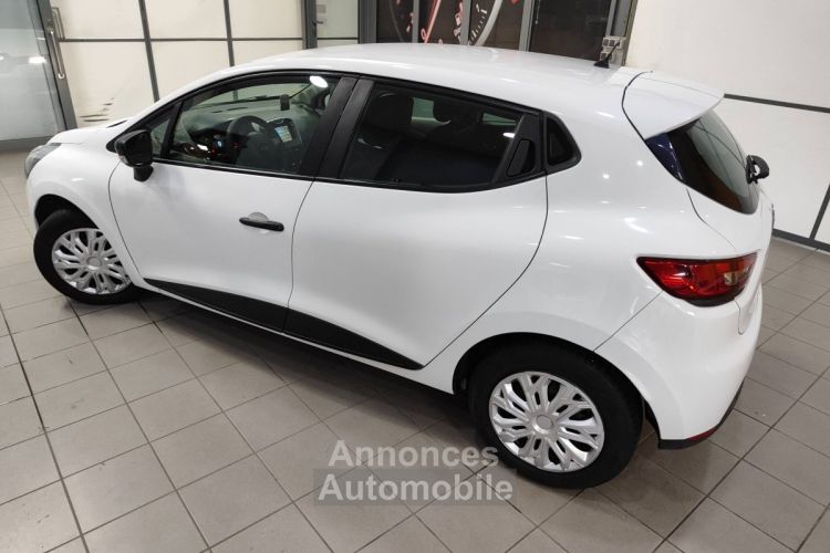 Renault Clio IV (B98) 1.5 dCi 75ch energy Zen Euro6 2015 - <small></small> 7.700 € <small>TTC</small> - #4