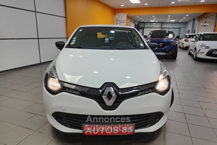 Renault Clio IV (B98) 1.5 dCi 75ch energy Zen Euro6 2015 - <small></small> 7.700 € <small>TTC</small> - #11