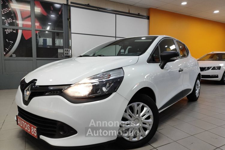 Renault Clio IV (B98) 1.5 dCi 75ch energy Zen Euro6 2015 - <small></small> 7.700 € <small>TTC</small> - #12