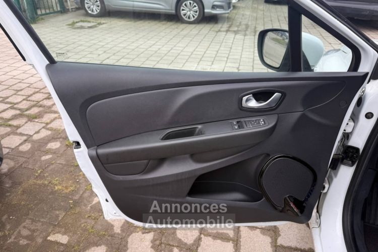 Renault Clio IV (B98) 1.5 dCi 90ch energy Zen 82g 5p - <small></small> 8.990 € <small>TTC</small> - #6