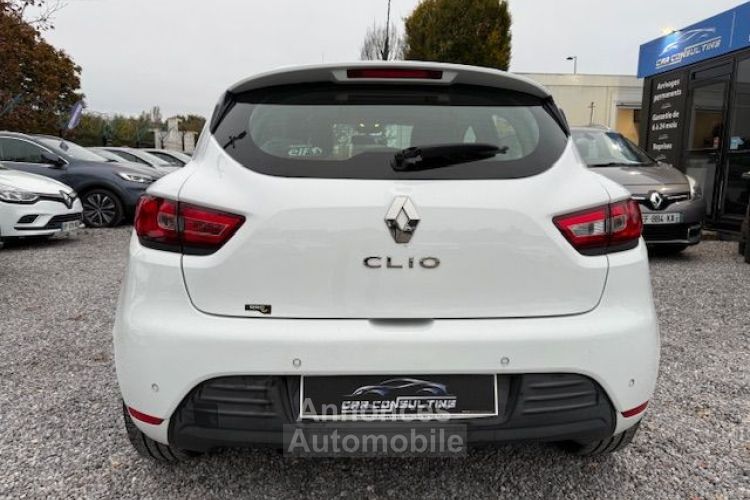 Renault Clio IV BUSINESS 0.9 TCe 90 1° Main Suivi Complet - <small></small> 8.490 € <small>TTC</small> - #5