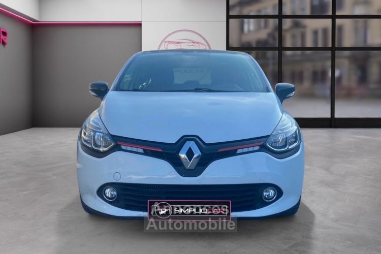 Renault Clio IV BUSINESS dCi 75 AVEC TOIT PANORAMQIUE - <small></small> 7.990 € <small>TTC</small> - #2