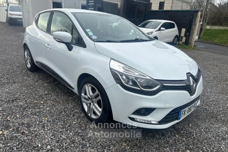 Renault Clio IV BUSINESS TCe 90 E6C 5P 1 ERE MAIN - <small></small> 7.390 € <small>TTC</small> - #1