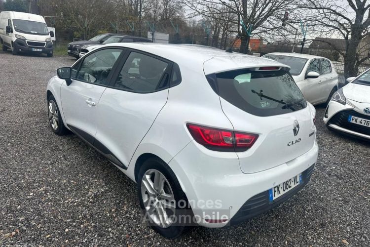 Renault Clio IV BUSINESS TCe 90 E6C 5P 1 ERE MAIN - <small></small> 7.390 € <small>TTC</small> - #5