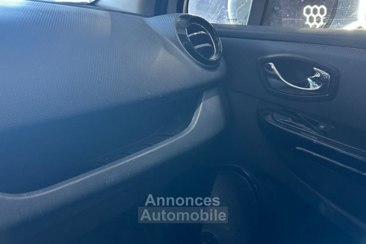 Renault Clio IV Intens 90 ch DCi EDC Clim auto ~ GPS ~ Entretiens à jour - <small></small> 8.990 € <small>TTC</small> - #22