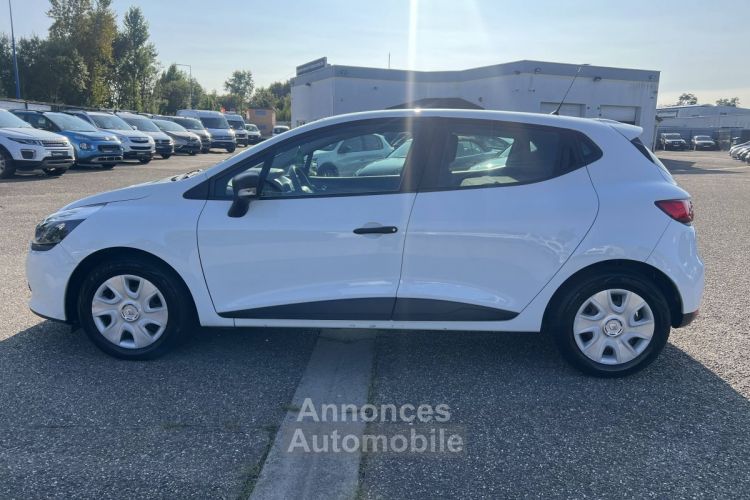 Renault Clio IV (K98) 1.5 dCi 75ch energy Life Clim Régulateur TV20% 5,000€ H.T. - <small></small> 6.000 € <small>TTC</small> - #8