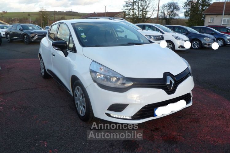 Renault Clio IV SOCIETE 1.5 DCI 75CH AIR 5 PORTES - <small></small> 7.800 € <small>TTC</small> - #2