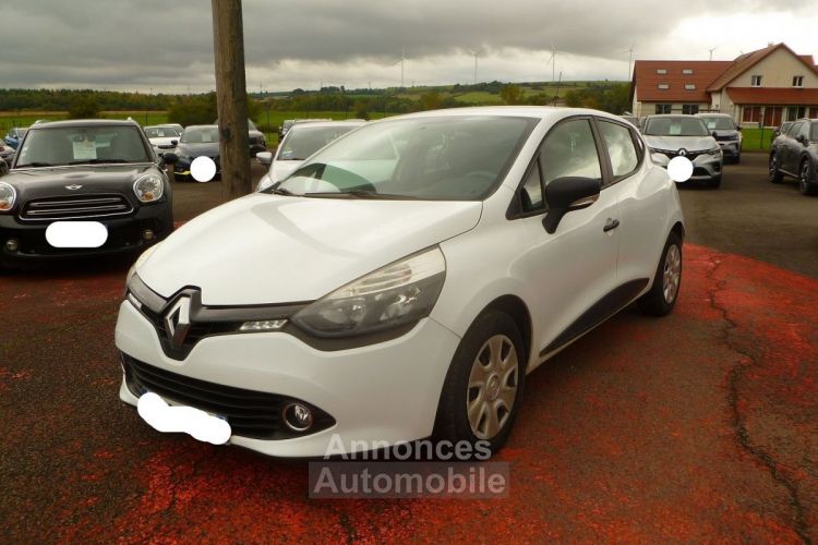 Renault Clio IV SOCIETE 1.5 DCI 75CH ENERGY AIR 5 PORTES ECO2 - <small></small> 7.800 € <small>TTC</small> - #1