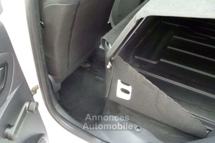 Renault Clio IV SOCIETE 1.5 DCI 75CH ENERGY AIR ECO2 5 PORTES PHASE 2 - <small></small> 7.800 € <small>TTC</small> - #6