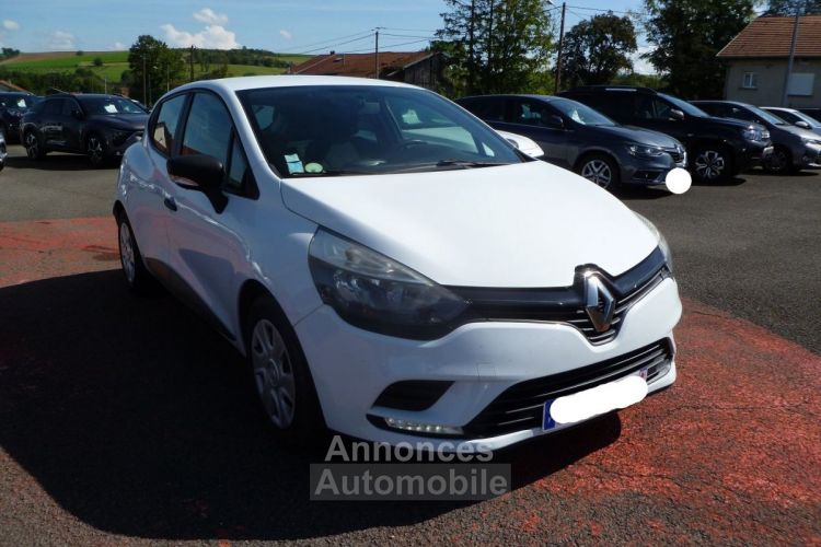 Renault Clio IV SOCIETE 1.5 DCI 75CH ENERGY AIR ECO2 5 PORTES PHASE 2 - <small></small> 7.800 € <small>TTC</small> - #2