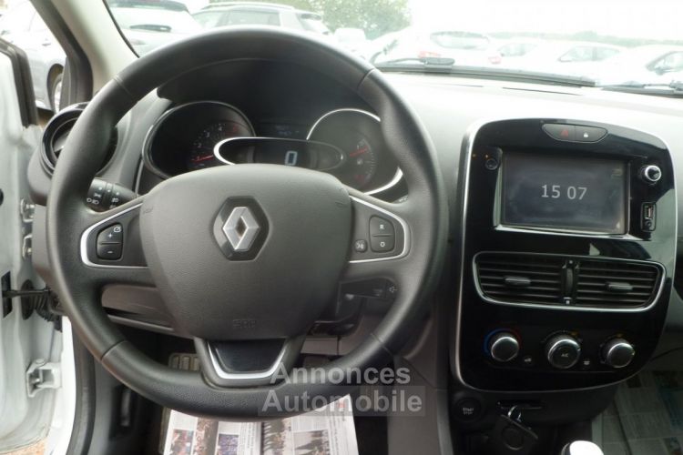 Renault Clio IV SOCIETE 1.5 DCI 75CH ENERGY AIR MEDIANAV - <small></small> 8.900 € <small>TTC</small> - #8