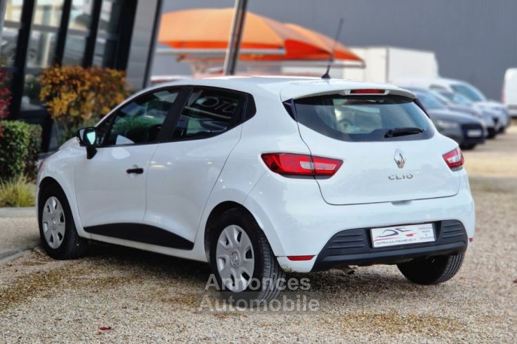 Renault Clio IV SOCIETE DCI 90 ENERGY ECO2 AIR - <small></small> 8.990 € <small>TTC</small> - #17