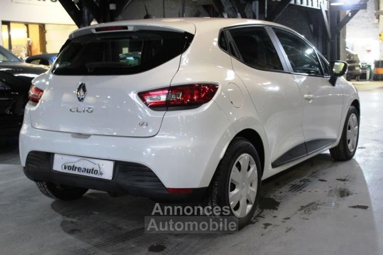 Renault Clio IV SOCIETE IV SOCIETE 1.5 DCI 75 ENERGY AIR MEDIANAV E6 - <small></small> 5.490 € <small>TTC</small> - #2