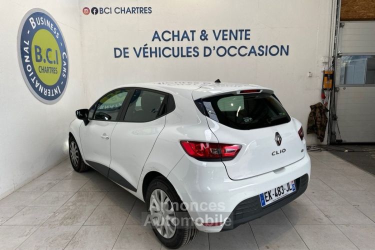 Renault Clio IV STE 1.5 DCI 90CH ENERGY AIR MEDIANAV ECO² 82G - <small></small> 7.990 € <small>TTC</small> - #4