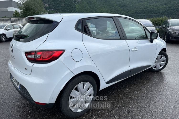 Renault Clio IV STE 1.5 DCI 90CH ENERGY AIR MEDIANAV ECO² EURO6 82G - <small></small> 6.490 € <small>TTC</small> - #3