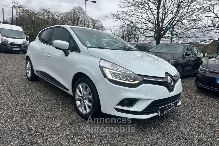 Renault Clio IV TCe 90 E6C Intens 1 ere main HISTORIQUE ENTRETIEN - <small></small> 9.990 € <small>TTC</small> - #1