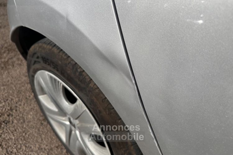 Renault Clio IV TCe 90 Zen - RADAR AR - REG - NAV - ENTRETIEN - <small></small> 8.490 € <small>TTC</small> - #30