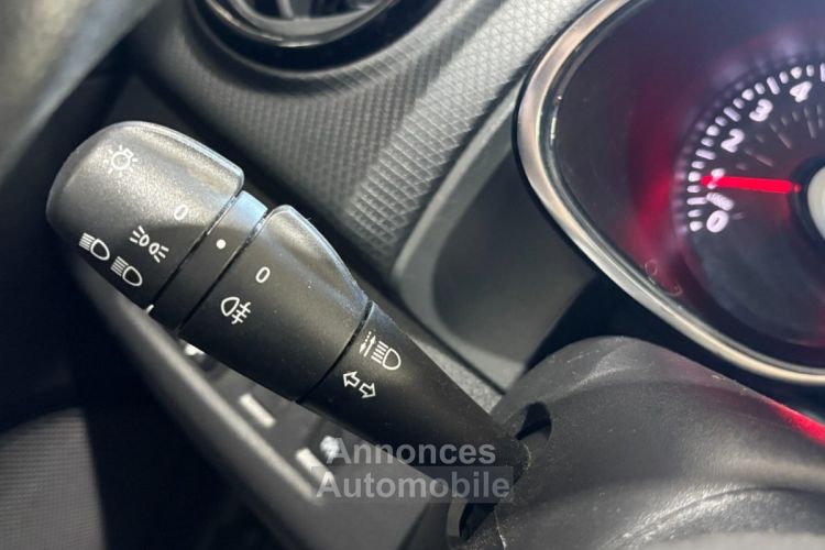 Renault Clio IV Trend 75 ch TCe Entretiens à jour ~ Régulateur de vitesse - <small></small> 8.490 € <small>TTC</small> - #15