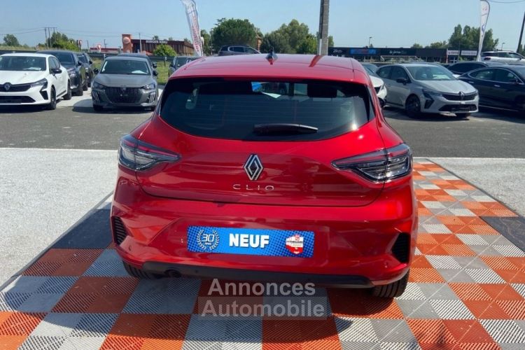 Renault Clio NEW V dCi 100 EVOLUTION Ecran Caméra Radar - <small></small> 20.980 € <small>TTC</small> - #6