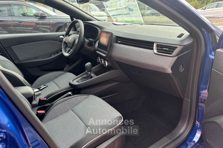 Renault Clio NEW V E-TECH Full Hybrid 145 TECHNO GPS JA 16 Caméra - <small></small> 24.980 € <small>TTC</small> - #22