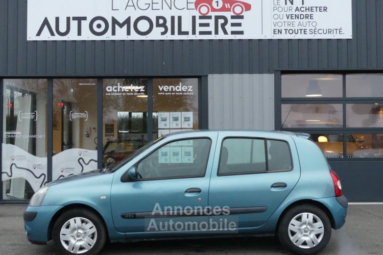 Renault Clio Phase 2 1.5 dCi 80cv - <small></small> 4.490 € <small>TTC</small> - #2