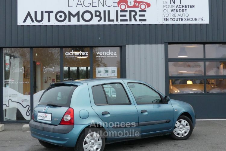 Renault Clio Phase 2 1.5 dCi 80cv - <small></small> 4.490 € <small>TTC</small> - #5