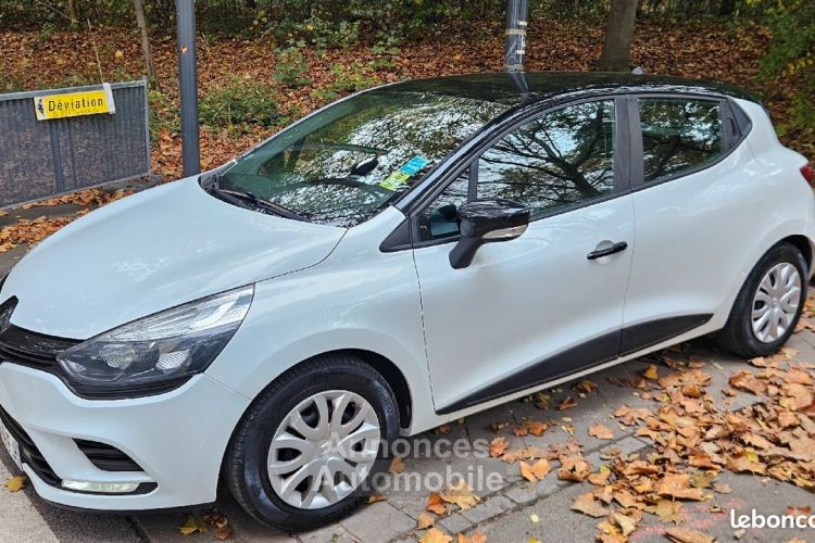 Renault Clio premier mains 5places garantie 6mois - <small></small> 9.390 € <small>TTC</small> - #2