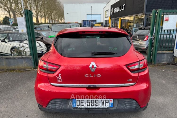 Renault Clio IV 1.5 DCI 90 ENERGY DYNAMIQUE ECO2 90G - <small></small> 5.700 € <small>TTC</small> - #18