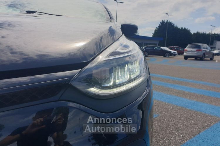 Renault Clio RS - 220 - BV EDC  R.S Monitor Akrapovic Trophy - <small></small> 20.590 € <small>TTC</small> - #48