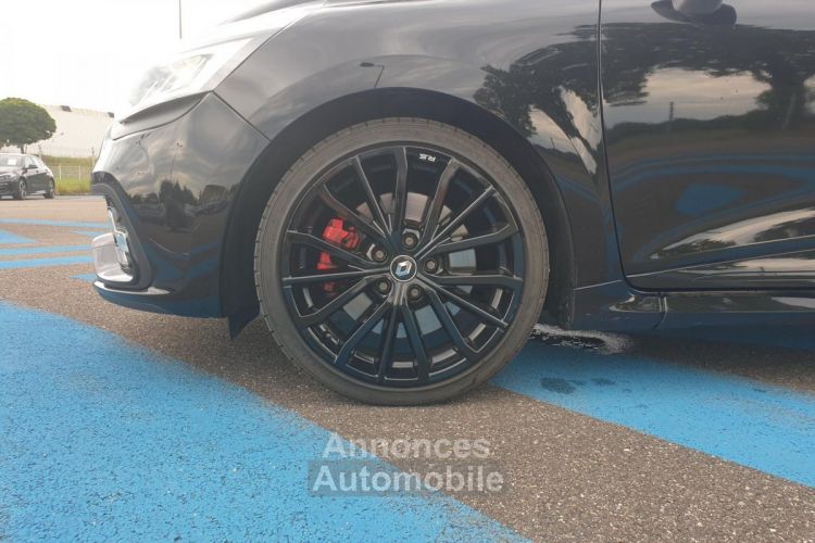 Renault Clio RS - 220 - BV EDC R.S Monitor Akrapovic Trophy - <small></small> 20.590 € <small>TTC</small> - #52