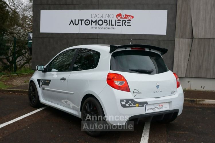 Renault Clio RS 2.0 i 200 ch F1 TEAM R27 - <small></small> 16.490 € <small>TTC</small> - #5