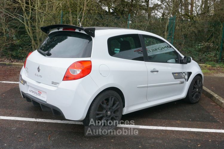 Renault Clio RS 2.0 i 200 ch F1 TEAM R27 - <small></small> 16.490 € <small>TTC</small> - #7