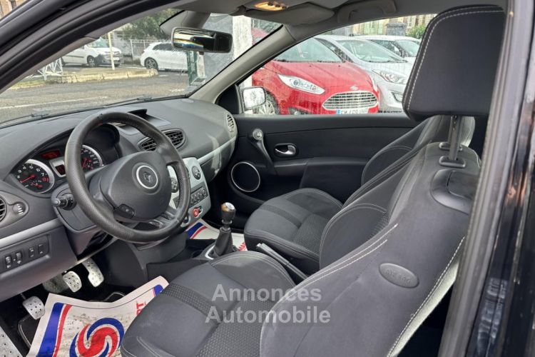 Renault Clio RS 2.0i - 200 3p Clim + Regulateur de vitesse - <small></small> 13.990 € <small>TTC</small> - #14