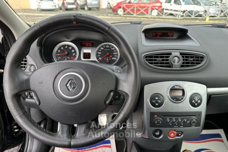 Renault Clio RS 2.0i - 200 3p Clim + Regulateur de vitesse - <small></small> 13.990 € <small>TTC</small> - #15