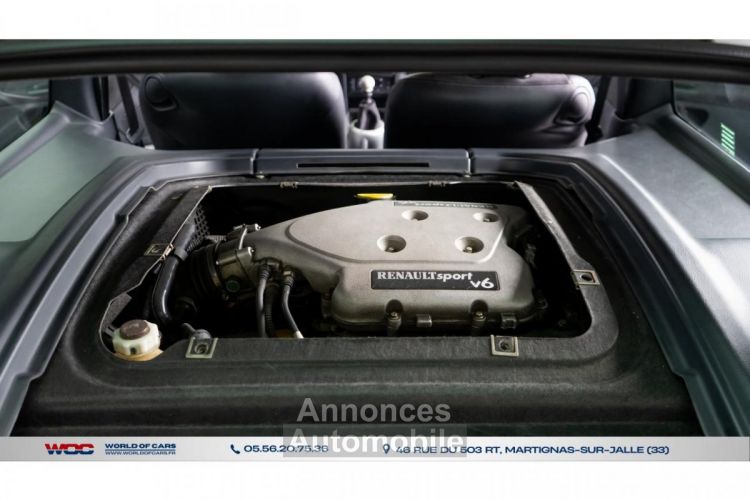 Renault Clio RS 3.0i V6 II V6 BERLINE V6 PHASE 2 - <small></small> 72.900 € <small>TTC</small> - #17