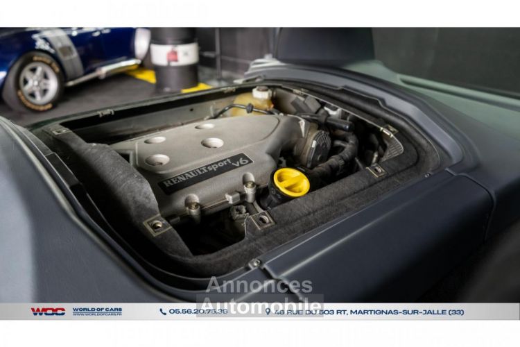 Renault Clio RS 3.0i V6 II V6 BERLINE V6 PHASE 2 - <small></small> 72.900 € <small>TTC</small> - #52
