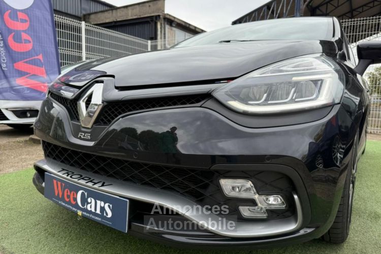 Renault Clio RS 4 TROPHY 1.6 TCE 220 EDC BVA - <small></small> 23.990 € <small>TTC</small> - #29